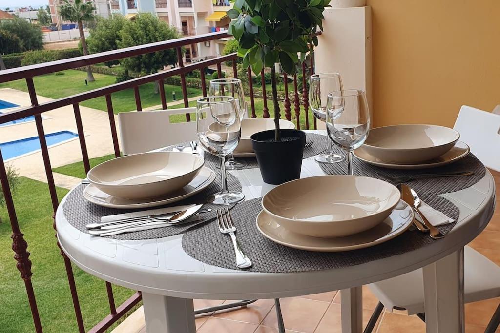 Lindo Apartamento Junto A Praia E A Marina De Vilamoura Com Piscina E Wi-Fi Quarteira Buitenkant foto
