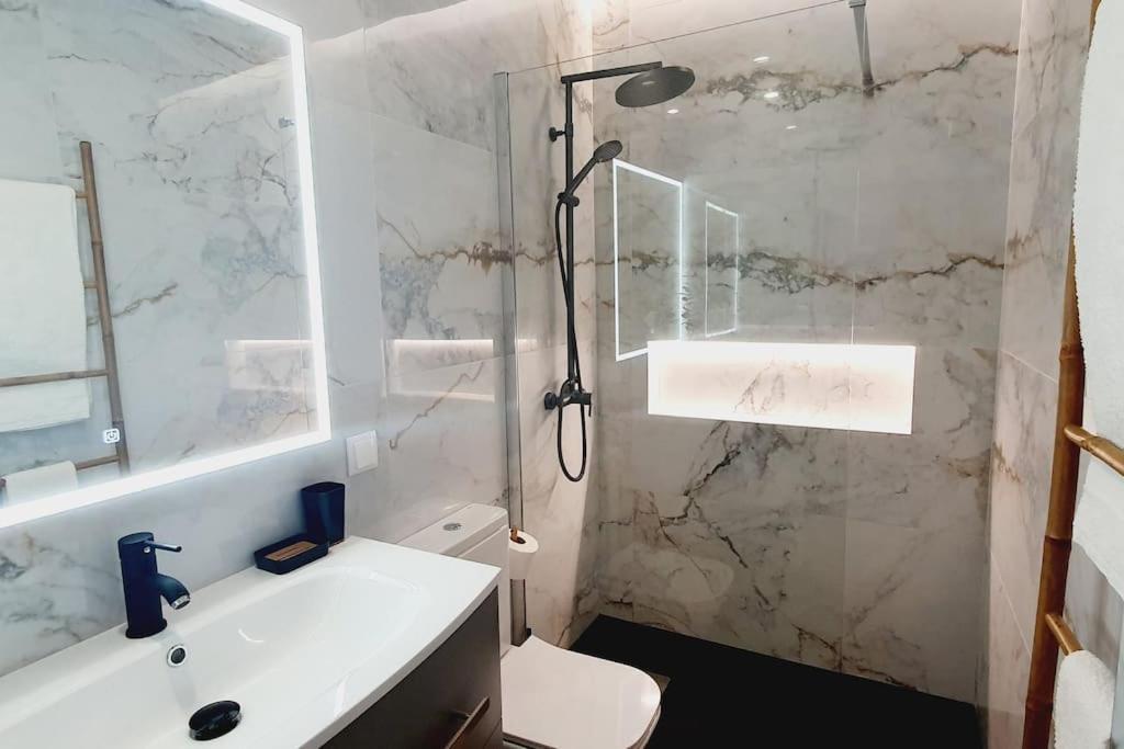 Lindo Apartamento Junto A Praia E A Marina De Vilamoura Com Piscina E Wi-Fi Quarteira Buitenkant foto