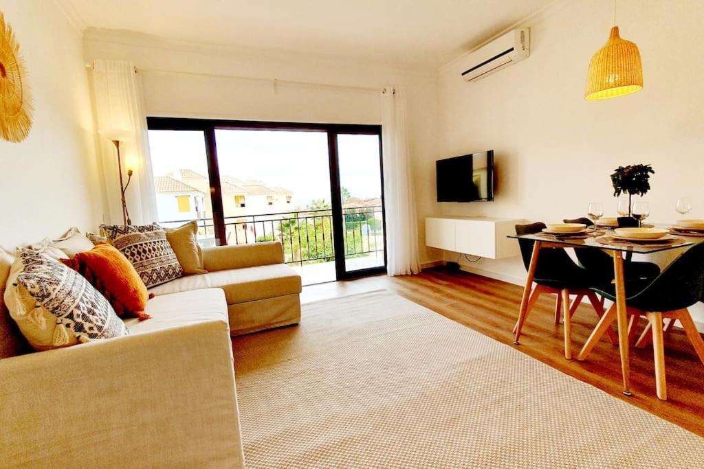 Lindo Apartamento Junto A Praia E A Marina De Vilamoura Com Piscina E Wi-Fi Quarteira Buitenkant foto
